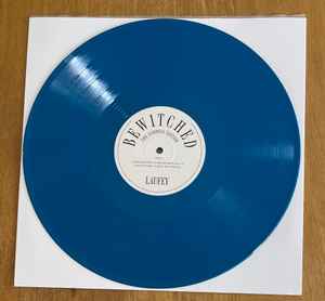 Image of Back Cover of 2xLP - NEW/NEW - LAUFEY, Bewitched: The Goddess Edition (AWAL Recordings; LAULP003X, Worldwide 2024, Booklet & Board Game, Navy Blue Vinyl Goddess Edition), ,  - 3836131E