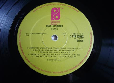 Image of Label Cover of 512365E: LP - O'JAYS, Back Stabbers (Philadelphia International Records; PIR 65932, UK 1972) Ring/corner/edgewear. Light marks to vinyl.  VG/VG