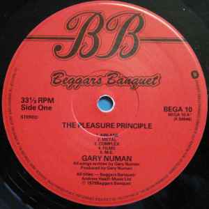 Image of Label Cover of LP - VG/VG - GARY NUMAN, The Pleasure Principle (Beggars Banquet; BEGA 10, UK 1979, Inner With Square Corners, "EG" Runout), Hairlines, edge & ring wear, writing on Inner,  - 3446021S