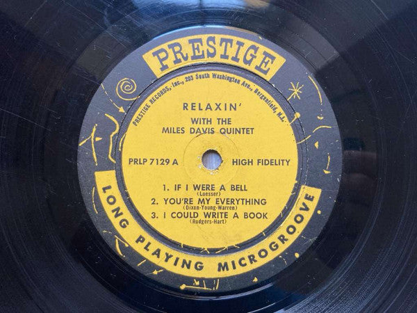 Image of Label Cover of 0245222S: LP - THE MILES DAVIS QUINTET, Relaxin' With The Miles Davis Quintet (Prestige; 7129, US 1958, Pasteback Sleeve, Company Inner, Pressing indentation around spindle hole on side B) A couple of light scratches and scuffs on Side A, light wear on opening edge, very small initials on top right of back cover  VG/VG