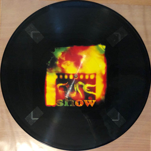 Image of Label Cover of 2xLP - VG+/VG+ - THE CURE, Show (Fiction Records; 484 789-5, Europe 2023 Reissue, Die Cut Gatefold Sleeve, Picture Discs, Ltd to 10000), ,  - 0846225S