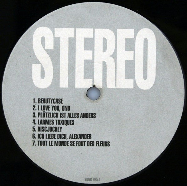 Image of Label Cover of LP - VG/VG - STEREO TOTAL, My Melody (Bungalow; BUNG 065-1, Germany 1999, Booklet), Storage marks, hairlines. Edge wear, small sticker damage.,  - 4246455S