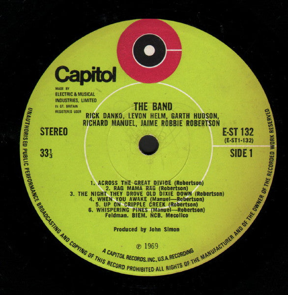 Image of Label Cover of LP - G+/VG - THE BAND, The Band (Capitol Green; E-ST 132, UK 1970, Textured Gatefold, Stereo, Band Names Above Centre Hole of Label), Strong VG, Heavy Edge and Ring Wear,  - 3926439E