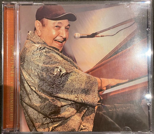 Image of Front Cover of CD - VG+/VG+ - JO O DONATO, Live Jazz In Rio Vol.2 - O Bicho T  Pegando! (Discobertas; DB-384, Brazil 2014, Jewel Case), ,  - 2515688C