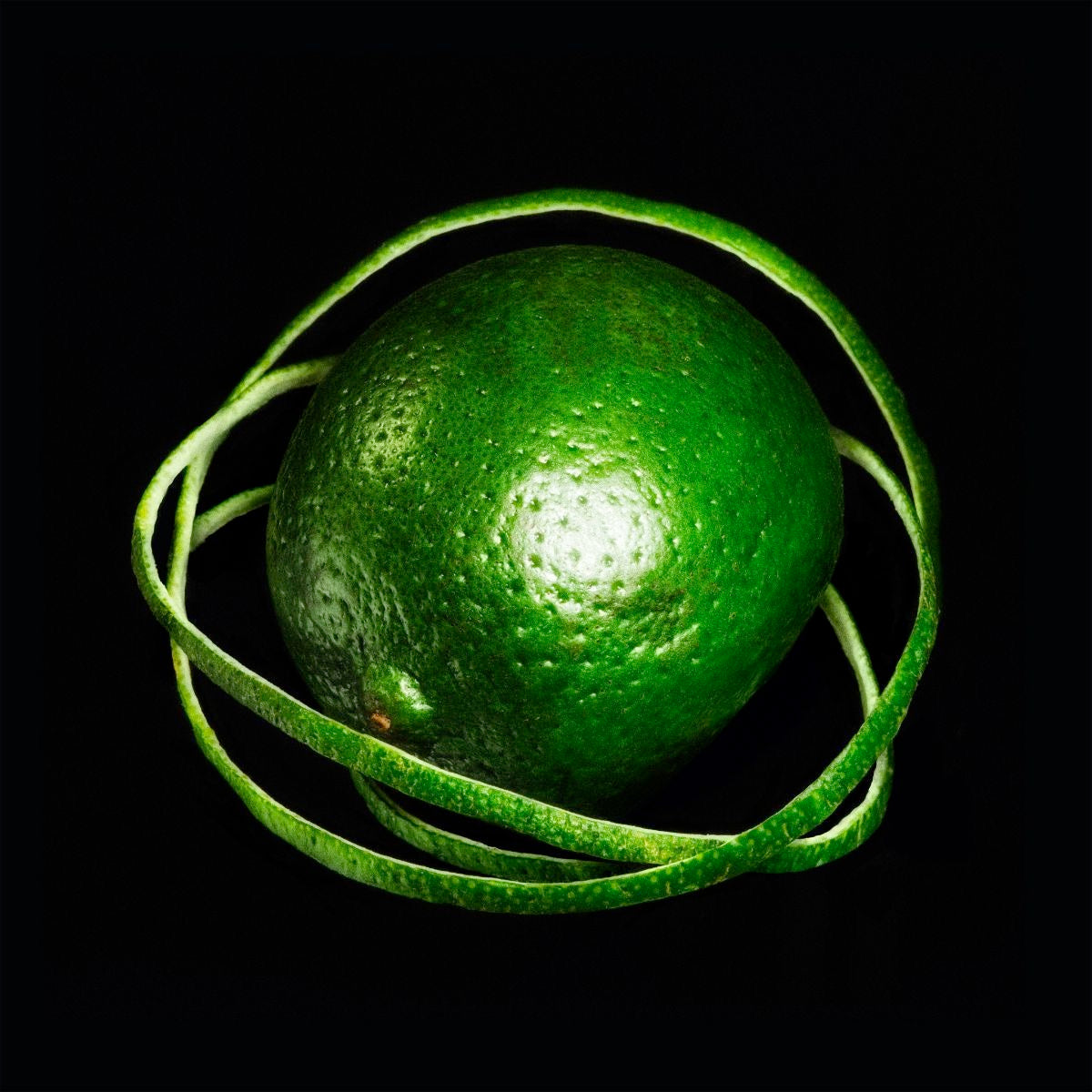 Image of Front Cover of LP - NEW/NEW - BIG THIEF, Double Infinity (4AD; 4AD0850LP, US 2025, Inner, Green Vinyl), , Double Infinity is the follow-up to 2022 s Grammy-nominated album, Dragon New Warm Mountain I Believe In You, recorded last winter at the Power Station, New York City. For three solid weeks, the trio would ride bicycles on frozen streets between Brooklyn and Manhattan, meeting in Power s Station s warm wood-panelled room. Together with a community of musicians (Alena Spanger, Caleb Michel, Ha