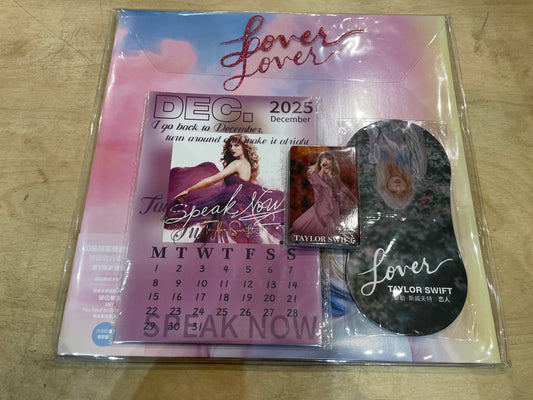 Image of Front Cover of 3615172C: 2xLP - TAYLOR SWIFT, Lover (Starsing Records; GE1698L, China 2020 Reissue, Embossed glitter plastic sleeve, 2 Inners, Calendar & Vinyl Mitt, 11 Cards, With OBI. Pink & Blue Vinyl)   VG+/EX