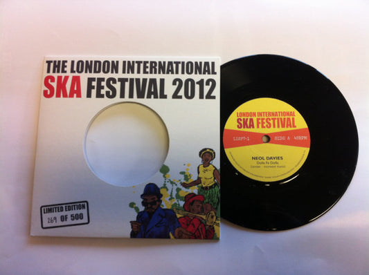 Image of Front Cover of 5055105S: 7" - NEOL DAVIES / THE DUALERS, Dolla Fe Dolla / Nothing Takes The Place Of You (London International Ska Festival; LISF7-1, UK 2012, Company Sleeve, Limited Numbered Edition of 500 / Solid Centre)   EX/EX
