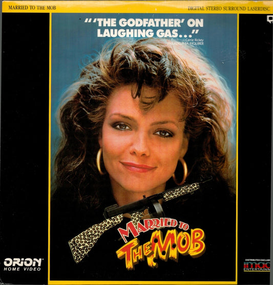 Image of Front Cover of Laserdisc - VG+/VG+ - JONATHAN DEMME, Married to the Mob (Image Entertianment ; ID6287OR, US , NTSC), ,  - 4125142E
