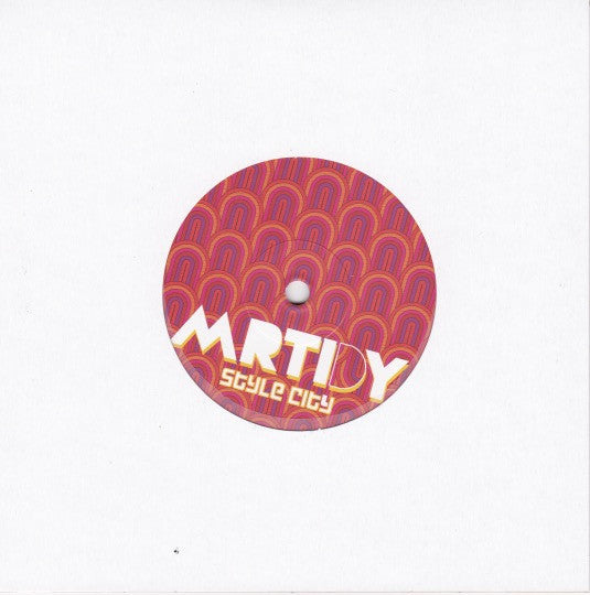 Image of Back Cover of 7" - VG+/EX - MR TIDY, Share the Love Divine / Style City (Mod Estic City; MOD 001, UK & Ireland 2025, Stickered plain sleeve.), Small tear on back of sleeve.,  - 0726156E