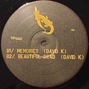 Image of Back Cover of 4545034S: 12" - DAVID K, Aromatik (Tom Bone Vibrating Music ; TVM 010, Germany 2006, Die Cut Company Sleeve) one or two faint marks - minor. lots of wear to sleeve. original company sleeve  G+/VG