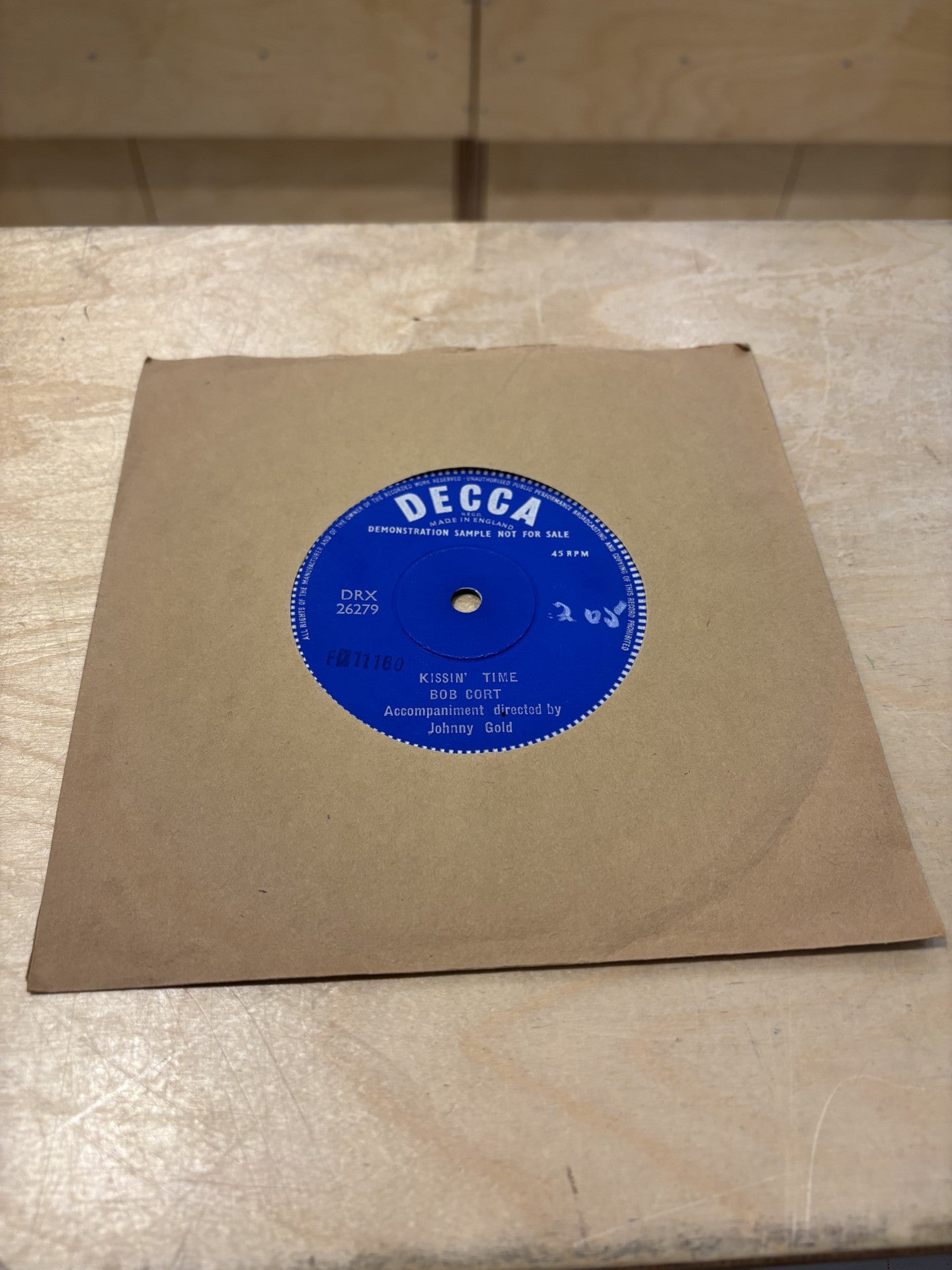 Image of Back Cover of 2x7" - /VG - BOB CORT, I'm Gonna Get Married/ Kissin' Time (Decca; DRX 26278, UK 1959, DEMONSTRATION SAMPLE NOT FOR SALE, Single Sided, Solid Centres), DEMO 2X7" VINYL, SEE FLASHBACK WEBSITE FOR PHOTOS, Strong VG discs, Nice clean discs,  - 4715282C
