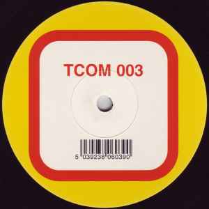 Image of Back Cover of 12" - /G+ - FREE RADICAL, Unity Theme (A Trance Communication Release (A; TCOM 003, UK 2000), Lighjt marks with some larger hairlines., That Side		Unity Theme (Thrillseekers Avin'it Mix)This Side		Unity Theme (Free Radical Mix) - 0116005C