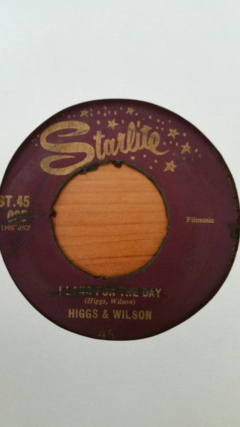 Image of Front Cover of 0116320C: 7" - HIGGS & WILSON, I Long For The Day / Pretty Baby (Starlite; ST.45 035, UK 1960, 4-Prong Centre) Light marks only. Centre intact.  /VG