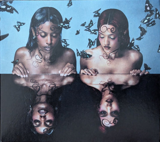 Image of Front Cover of CD - EX/EX - NOVA TWINS, Parasites & Butterflies (Marshall Records ; ACCS-10634, UK 2025, Card Sleeve), ,  - 0236225E