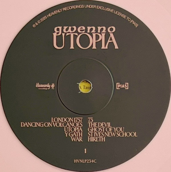Image of Label Cover of LP - VG+/EX - GWENNO, Utopia (Heavenly; HVNLP234C, UK 2025, Stickered Plastic Sleeve, Inner, Pink Vinyl), Corner crease,  - 1326360E