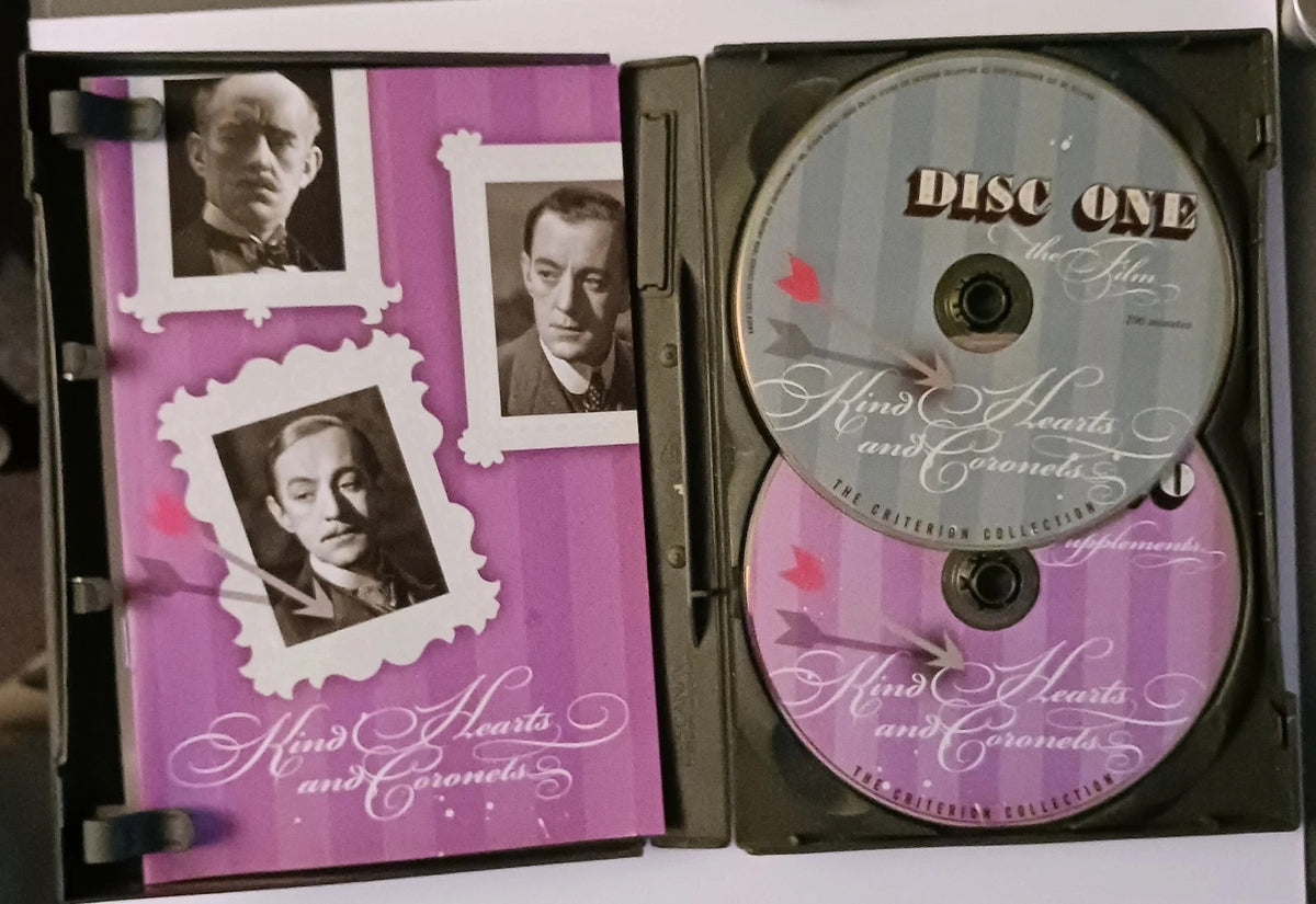 Image of Label Cover of 2xDVD - VG+/VG+ - ROBERT HAMER, Kind Hearts and Coronets (The Criterion Collection; 325, US 2006, Double DVD Case, Booklet, Region 1 US), ,  - 0336102E
