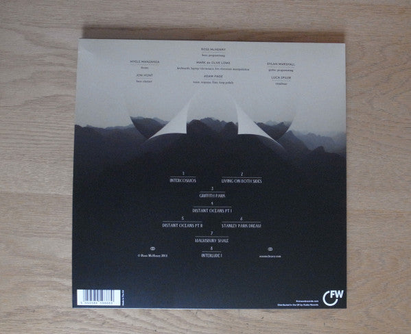 Image of Back Cover of LP - VG/VG+ - ROSS MCHENRY, Distant Oceans (First Word Records; FW111, UK 2013), ,  - 0526381E