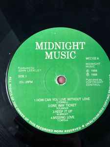 Image of Front Cover of LP - /G+ - VARIOUS, Untitled (Midnight Music; WCC 102, UK 1988, Plain Sleeve), , E1 Jean Terrell   How Can You (Live Without Love)E2 Flavor   One Way TicketE3 Milton Wright   Keep It UpE4 Googie Coppola And Tom Coppola  	Missing LoveF1 Jean Carn   My Love Don't Come EasyF2 Betty Wright   Make Me Love The RainF3 Sheree Brown   Shake Your BodyF4 The Chi-Lites   Living In The Footsteps Of Another Man - 0626278E