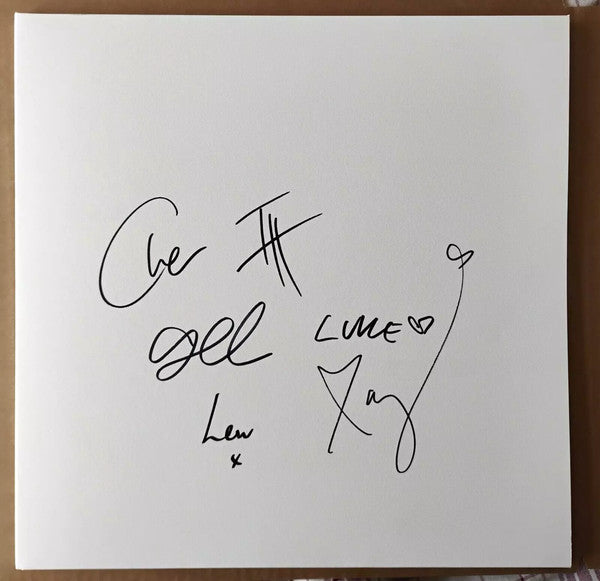 Image of Front Cover of 2xLP - VG+/VG+ - BLACK COUNTRY, NEW ROAD, Forever Howlong (Ninja Tune; none, UK 2025, White Label, Gatefold, Card & Envelope, 140 Gram Vinyl, Signed plain white sleeve, Ltd to 500), ,  - 0646276S