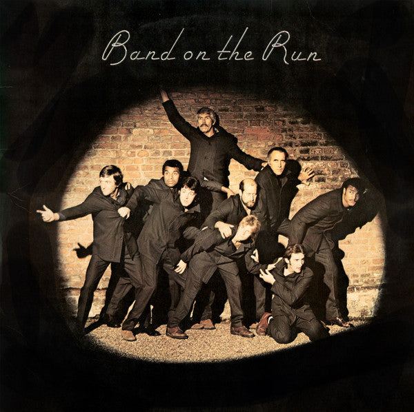 Image of Front Cover of LP - VG/VG - PAUL MCCARTNEY AND WINGS, Band On The Run (Apple Records; SO-3415, US 1973, Inner, Poster, Los Angeles pressing), Ring and edge wear., US pressing with "Helen's Wheels" on side B - 1326384E