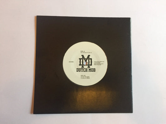 Image of Front Cover of 7" - /EX - HI RES & MISTAFIRE ARE DUTCH MOB, One Percent / Cloudy Thoughts (Not On Label; , UK 2017, Solid Centre), ,  - 1456241S