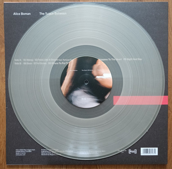 Image of Label Cover of LP - EX/EX - ALICE BOMAN, The Space Between ([pias]; PIASR1300LP, Europe 2022, Inner, Clear Vinyl), ,  - 1546142S
