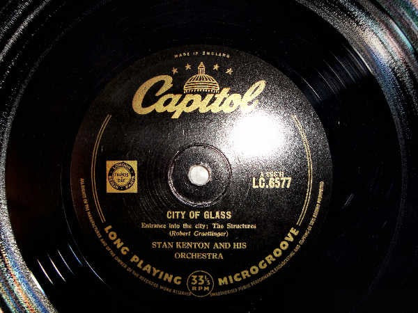 Image of Label Cover of 10" - VG/G+ - BOB GRAETTINGER / STAN KENTON, City Of Glass (Capitol Records; LC 6577, UK 1952, Flipback Sleeve), Light marks only. Sleeve is nicely intact.,  - 1616248C