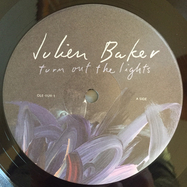 Image of Label Cover of LP - VG+/EX - JULIEN BAKER, Turn Out The Lights (Matador ; OLE-1129-1, USA & Canada 2017, Poster), ,  - 1626149E