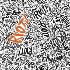 Image of Front Cover of CD - NEW/NEW - PARAMORE, Riot! (Fueled By Ramen; 7567-89980-5, Europe Reissue, Jewel Case), ,  - 1736197E