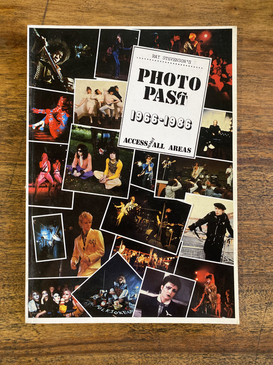 Image of Front Cover of Book - /VG - STEVENSON RAY, Ray Stevenson's Photo Past 1966 - 1986 (Paperback) (,  ), ,  - 1856003S