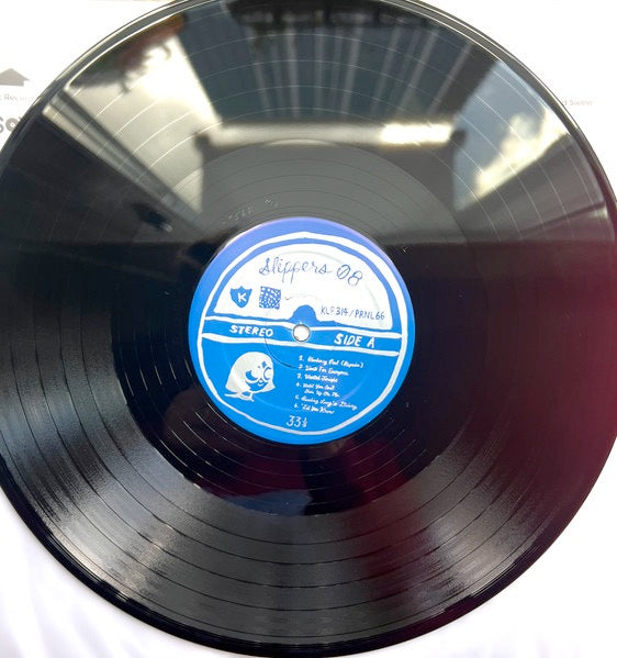 Image of Label Cover of LP - NEW/NEW - SLIPPERS, Slippers 08 (K Records; KLP314LP, Europe 2026), , Slippers mastermind Madeline BB s new record is a masterpiece.Like if you painted the beatles with a rattle can and wax pencil.Slippers last record was entitled  Do You Like Slippers? More aptly it should have been  Do You Like Pop Music? Because if the answer is no to either then what are we even doing here? - 2316232C
