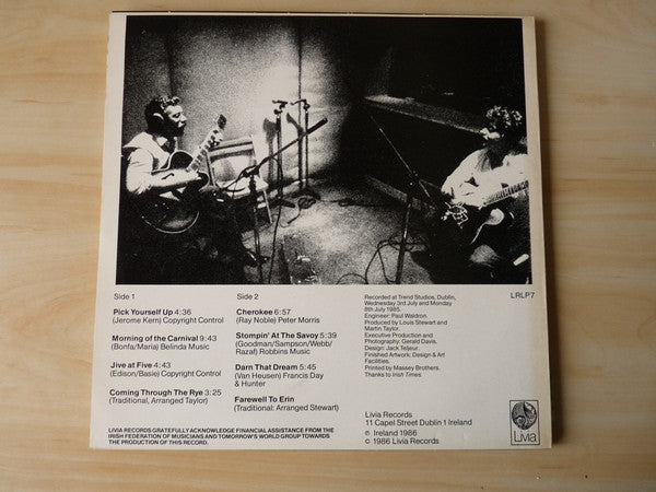 Image of Back Cover of LP - VG/VG+ - LOUIS STEWART - MARTIN TAYLOR, Super Session (Livia Records; LRLP7, Ireland 1986), ,  - 1926038E