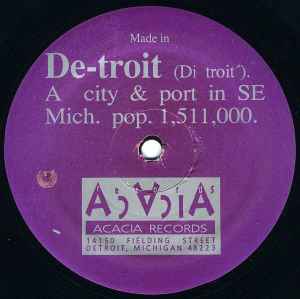 Image of Back Cover of LP - /VG+ - BROAD MIX MUSIC STARRING MARI  DIVINE*, Can't Live Without Your Love (Acacia Records ; AR-006, US 1992), one or two pressing marks - v. minor,  - 1946155S