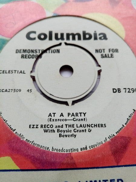 Image of Back Cover of 7" - VG+/VG+ - EZZ RECO AND THE LAUNCHERS WITH BOYSIE GRANT & BEVERLY, Please Come Back / At A Party (Columbia; DB 7290, UK 1964, Promo, Company Sleeve, 4 prong centre), Lightest of marks. Sticker on A side. Hand written cross on B side,  - 1956049S