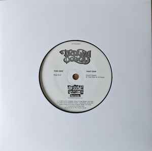 Image of Front Cover of 7" - /EX - TRAUMA SQUAD, Mad Evil / Don't Quote (Chopped Herring Records; CHTRAUMA7, UK 2023, Limited Edition of 300), ,  - 2026038E