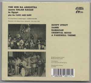 Image of Back Cover of CD - VG+/VG+ - THE SUN RA ARKESTRA MEETS SALAH RAGAB PLUS THE CAIRO JAZZ BAND, In Egypt (Strut; STRUT266CD, Europe 2022, Digipak), ,  - 2036192E