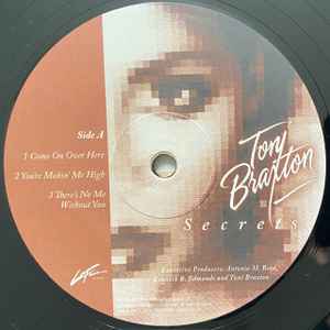 Image of Label Cover of 2xLP - EX/EX - TONI BRAXTON, Secrets (LaFace Records; 19802974211, Europe 2026 Reissue, 2 Inners), Opened Instore, Still In Shrinkwrap,  - 2846156S