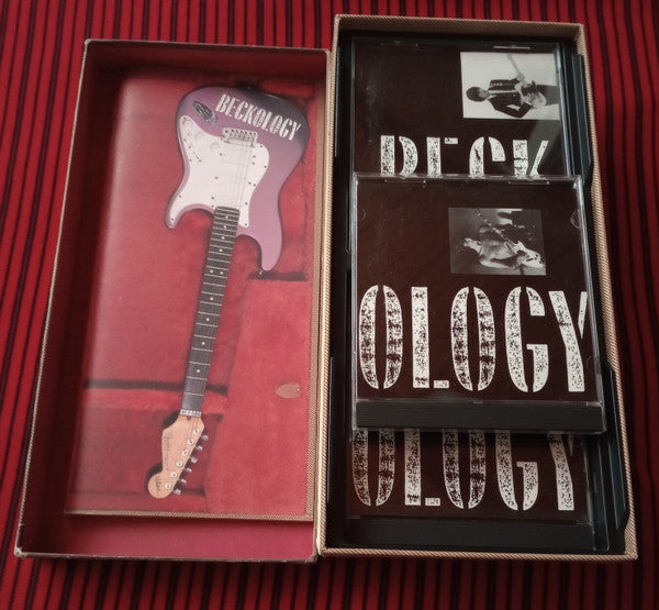 Image of Back Cover of 3xCD - VG+/VG+ - JEFF BECK, Beckology (Epic; 48661, US 1991, Box Set, Original edition in longbox shaped like a tweed guitar case. Includes booklet with history, pictures, family tree and credits.), ,  - 2256002S