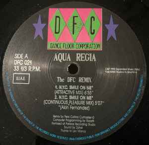 Image of Label Cover of 12" - VG/VG - AQUA REGIA, N.Y.C. Smile On Me (The DFC Remix) (DFC; DFC 021, Italy 1990, Die Cut Company Sleeve), ,  - 2246048S