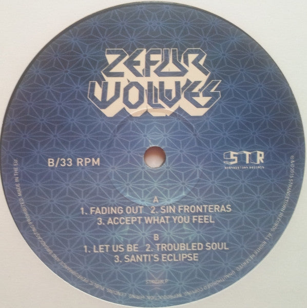 Image of Label Cover of 2xLP - VG+/VG - ZEFUR WOLVES, Zefur Wolves (Strangetown Records; STR023LP, UK 2015, Gatefold, Super Furry Animals Keyboardist), ,  - 2216305C