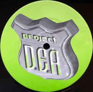Image of Back Cover of 12" - /VG - D.E.A. PROJECT, Circles Of My Life (DEA Project; BG004, UK 1998), , Some classic UK Garage!A  Circles Of My Life	B1 Out Of Sight	B2 Instrumental Circles - 2246161S