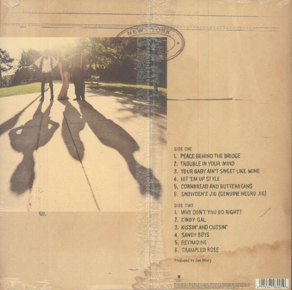 Image of Back Cover of LP - EX/VG - CAROLINA CHOCOLATE DROPS, Genuine Negro Jig (Nonesuch; 516995-1, US 2010, Insert), Still In Opened Shrinkwrap With Hype Sticker,  - 2216518C