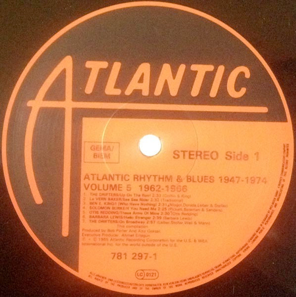 Image of Label Cover of 2xLP - VG/VG+ - VARIOUS, Atlantic Rhythm & Blues 1947-1974 (Volume 5 1962-1966) (Atlantic; 781 297-1, UK & Europe 1985, Gatefold), Sticker damage to sleeve.,  - 2316310C