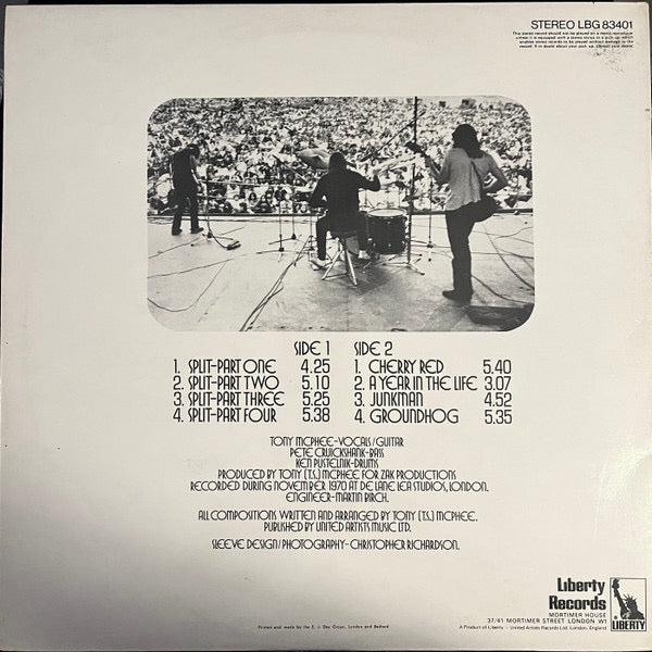 Image of Back Cover of LP - VG/VG - GROUNDHOGS, Split (Liberty Black Labels with Blue & Yellow Strip; LBG 83401, UK 1971, Laminated Gatefold Sleeve, Label Variation: Side A Tracklist Spaced Apart Whilst Side B Is Close Together, No Misprint B1), ,  - 2316462C