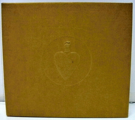 Image of Front Cover of CD - VG/VG+ - MARK KNOPFLER, Golden Heart (Vertigo; GOLD 1, UK 1996, Box Set), no sticker, Promo box set including:2 pc interactive press kit floppy discs1 black and white photo2 film negatives in a gold cardboard frame1 sticker1 luxury rice paper booklet - 2456111S