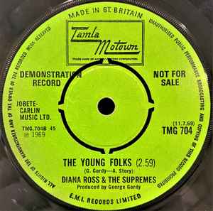 Image of Back Cover of 7" - /G+ - DIANA ROSS & THE SUPREMES, No Matter What Sign You Are / The Young Folks (Tamla Motown; TMG 704, UK 1969, Promo), Marks on disc. Plays well. Small label tears on both sides. Somebody seems to have coloured the white 'A" in red (though very well!).,  - 2526098E