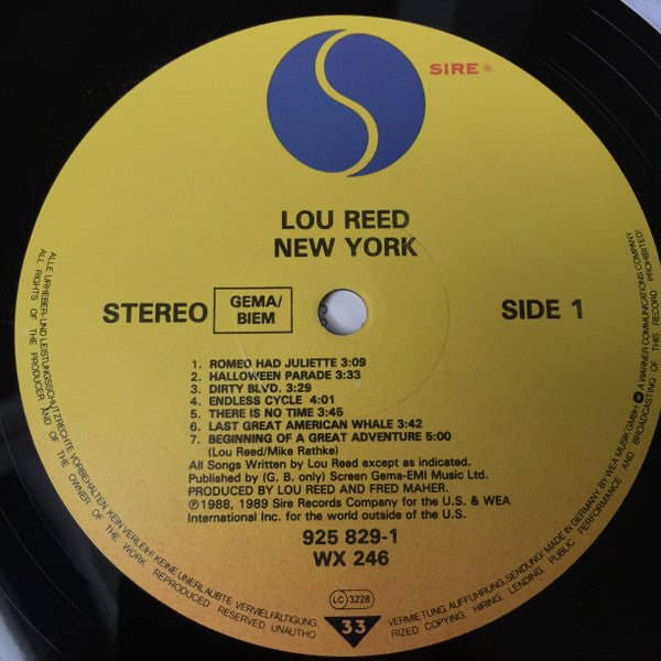Image of Label Cover of LP - VG+/VG+ - LOU REED, New York (Sire; 925 829-1, Europe 1989, Inner & Insert), ,  - 2526054E