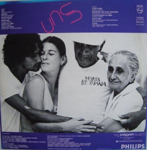 Image of Back Cover of LP - VG+/VG - CAETANO VELOSO, Uns (Philips; 812 747-1 8, Brazil 1983, Inner), Strong VG to disc - only a few superficial marks. Sleeve has some very light shelf wear but otherwise nicely intact.,  - 2516204C
