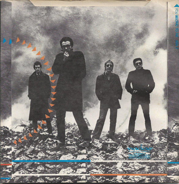 Image of Back Cover of 7" - VG/VG - ELVIS COSTELLO AND THE ATTRACTIONS, (I Don't Want To Go To) Chelsea (Radar Records; ADA 3, UK 1978, Picture Sleeve, Signed By Elvis And Three Attractions), SIGNED, Edge Wear,  - 2526487E