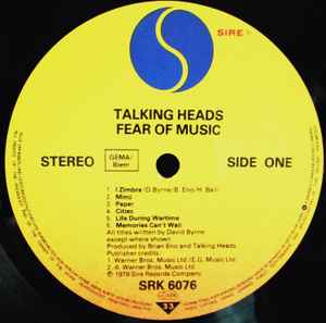 Image of Label Cover of LP - VG/VG - TALKING HEADS, Fear Of Music (Sire GEMA/Biem; SIR K 56 707, Europe 1980s Reissue, Embossed Sleeve, NO Inner), Light marks, edge wear,  - 3946018S